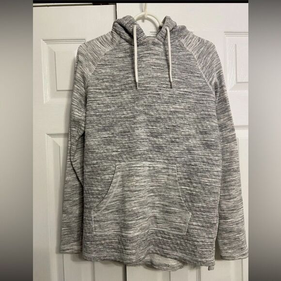 Buckle Tops - BKE The Buckle Women's Grey Quilted Hoodie Medium